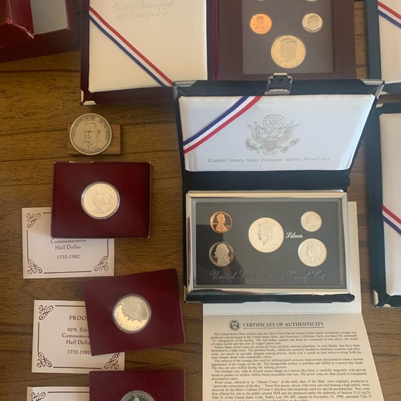 U.S MINT, PRESTIGE (multiple sets) SILVER COINS, COMMEMORATIVE Coin Collection!! - Picture 4 of 10